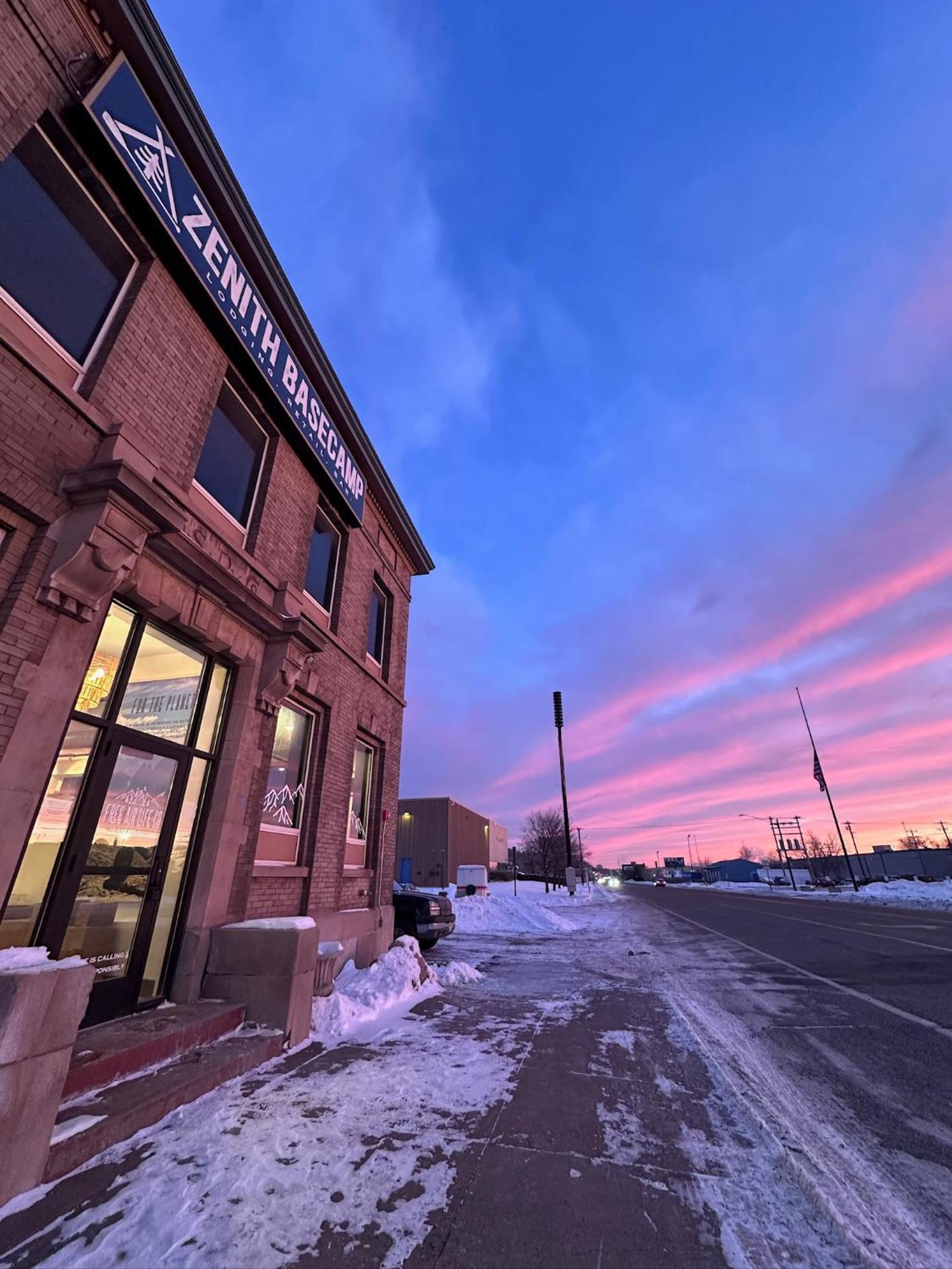 Zenith Basecamp Pansiyon Duluth Dış mekan fotoğraf