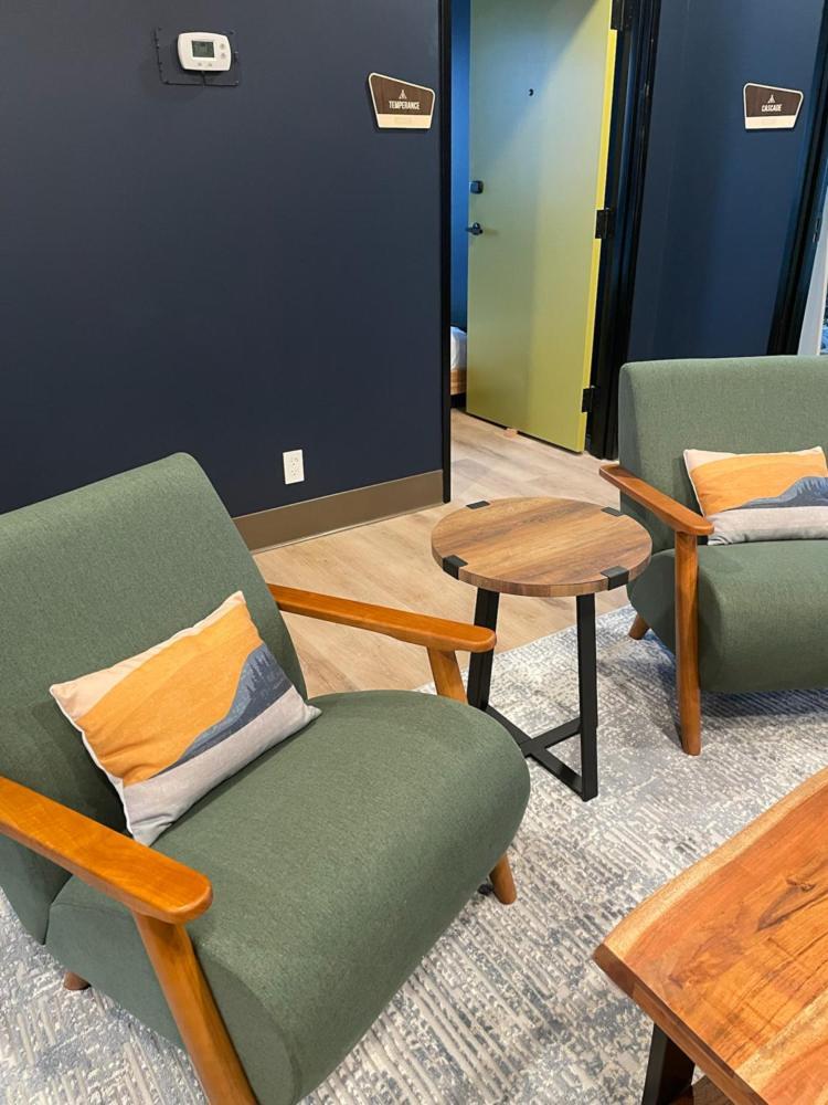 Zenith Basecamp Pansiyon Duluth Dış mekan fotoğraf